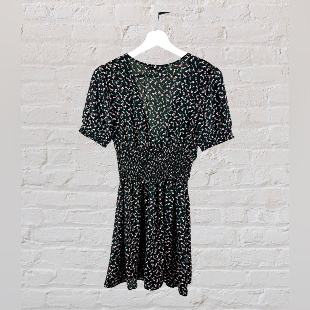Urban Outfitters Black Floral Dress Boho Twee
Academia Indie Autumnal - Picture 2 of 6